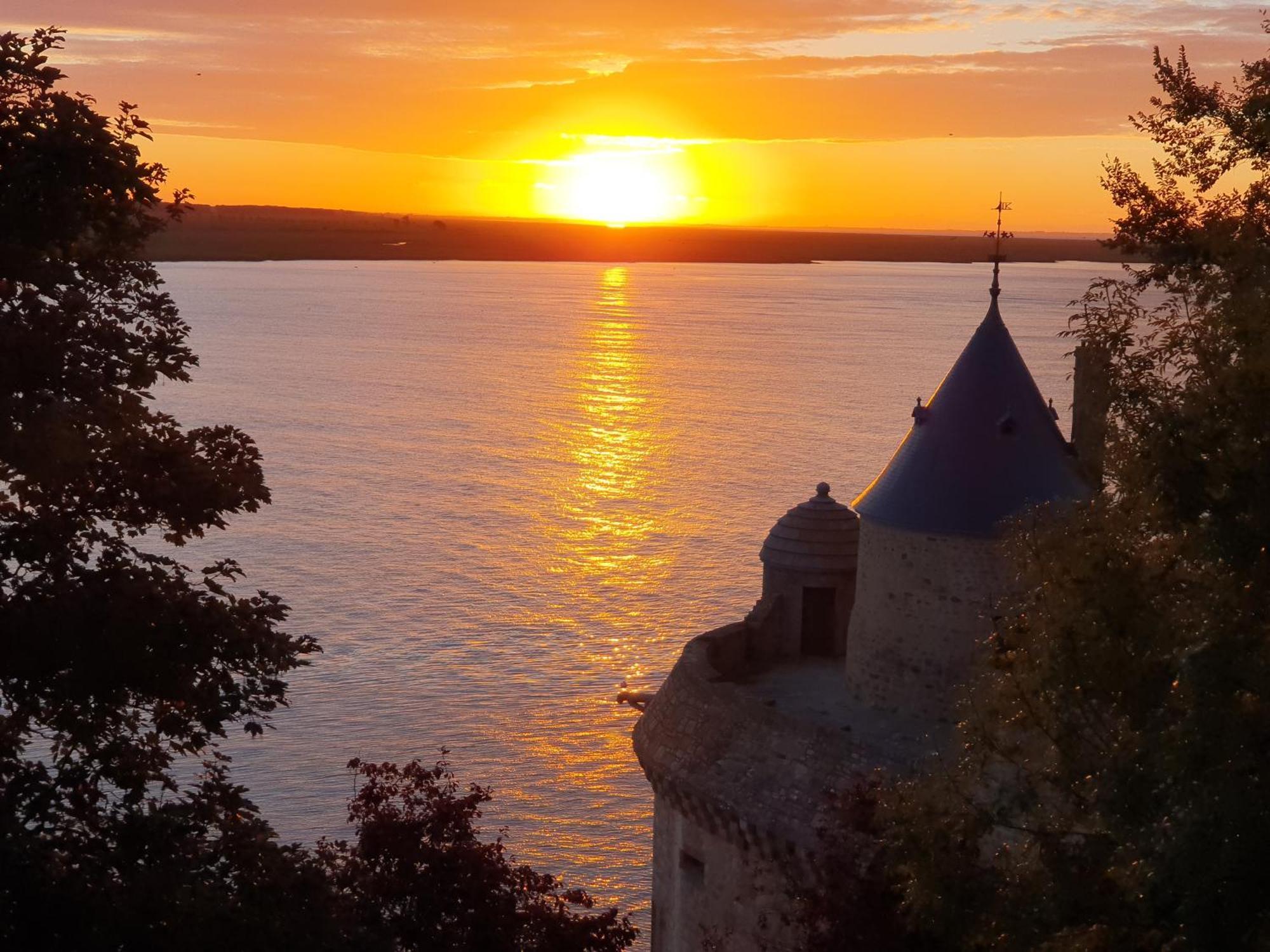 Bed and Breakfast La Bastide du Moulin - Mont St Michel Moidrey Exterior foto
