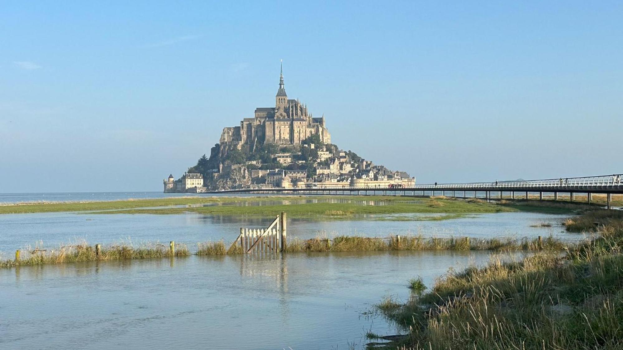 Bed and Breakfast La Bastide du Moulin - Mont St Michel Moidrey Exterior foto